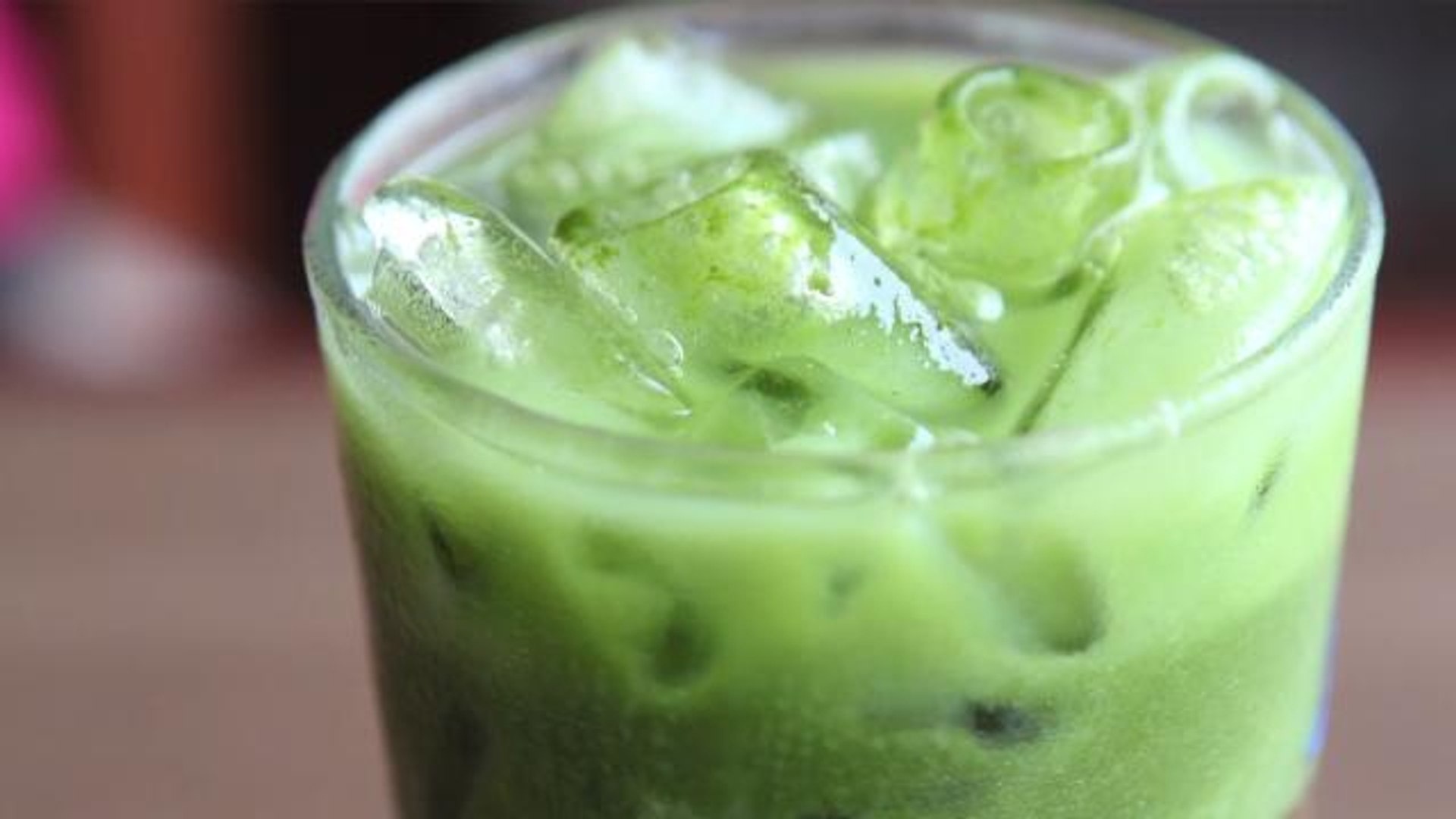 ⁣The Best St. Patrick's Day Smoothie Recipes