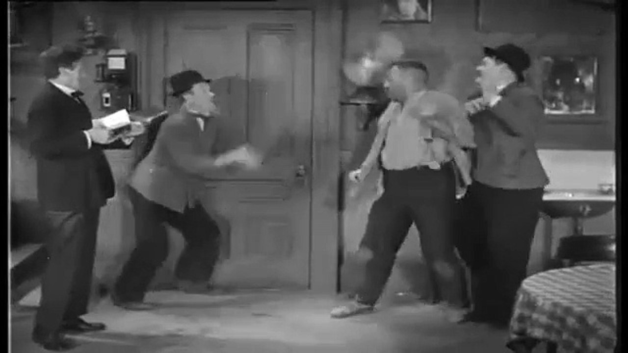 Laurel & Hardy: Any Old Port (1932) - Trailer