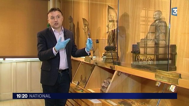 Un masque japonais du XVIIIe siècle ressemble à la marionnette de Chirac