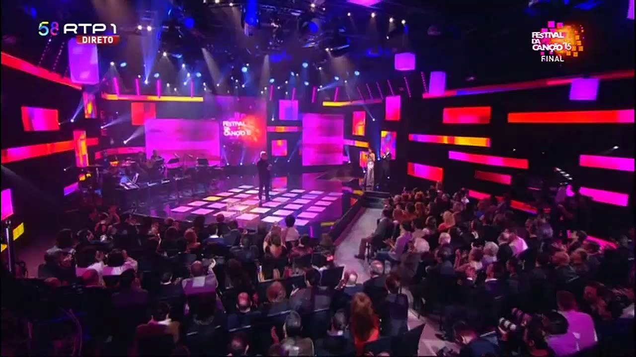 FC2015 Final - Paulo de Carvalho e Agir