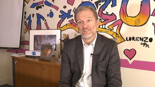 Polémique sur la chanson des Enfoirés : une profonde injustice , juge le président des Restos du cœur