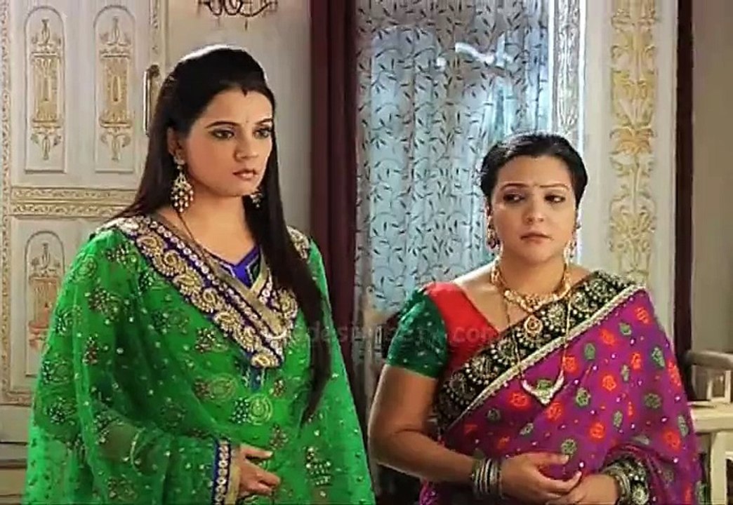Sasural Simar Ka: Roli & Siddharth Ka Milan, Must Watch Episode 12th March 2015