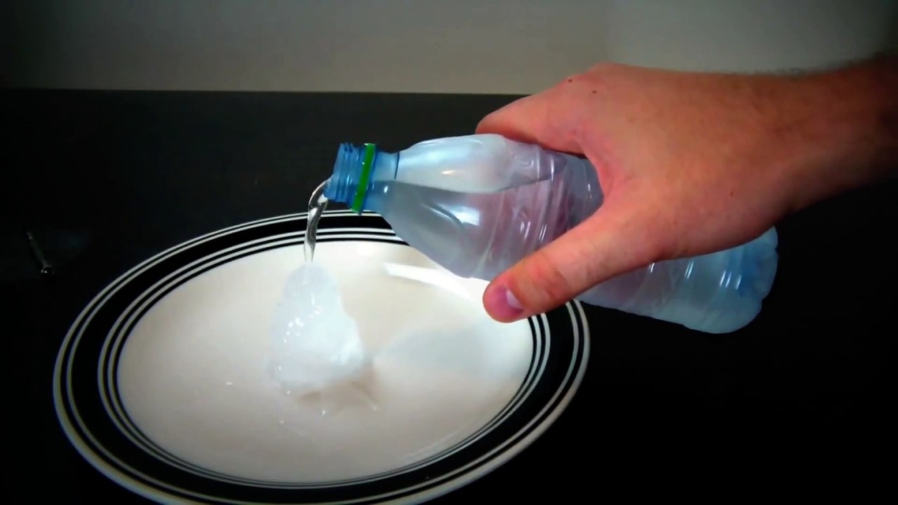 10 Science Experiments You Can Do with Water