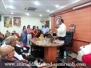 Bapu addressing professors at PE Society, Pune