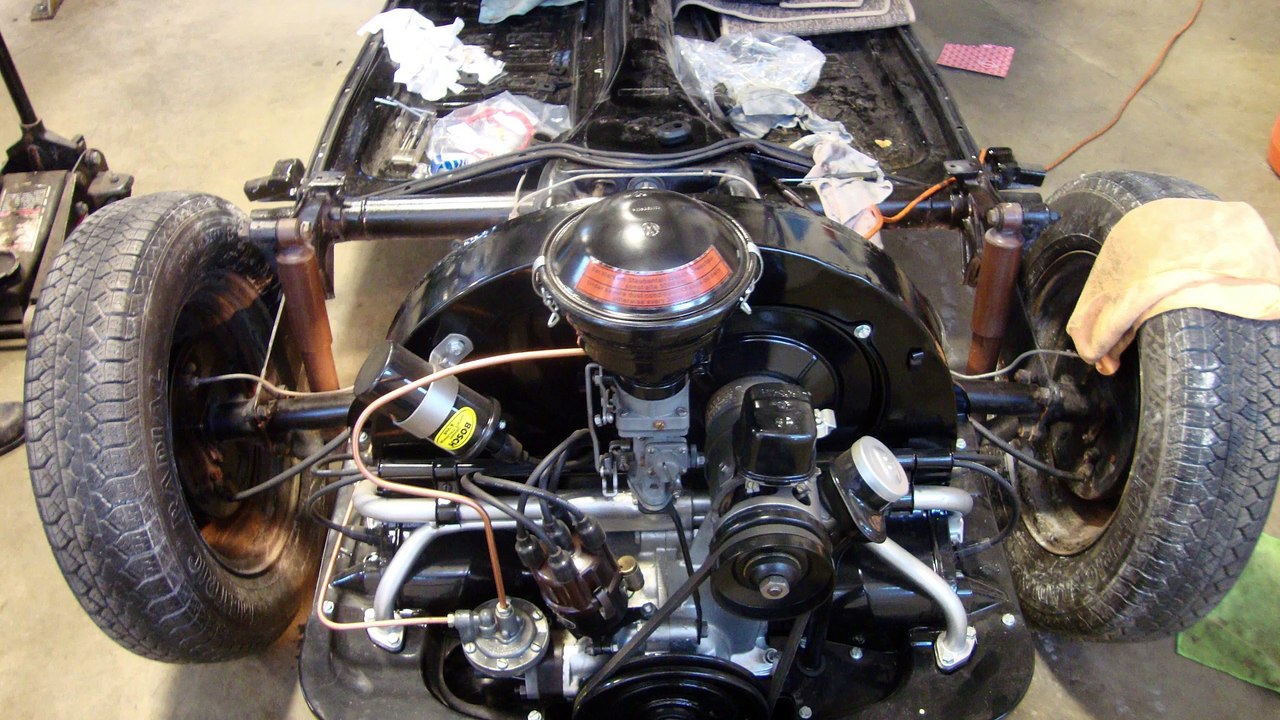 Classic VW BuGs '55 Beetle Ragtop Road Trip Garage Barn Find Resto Project Pt. 5