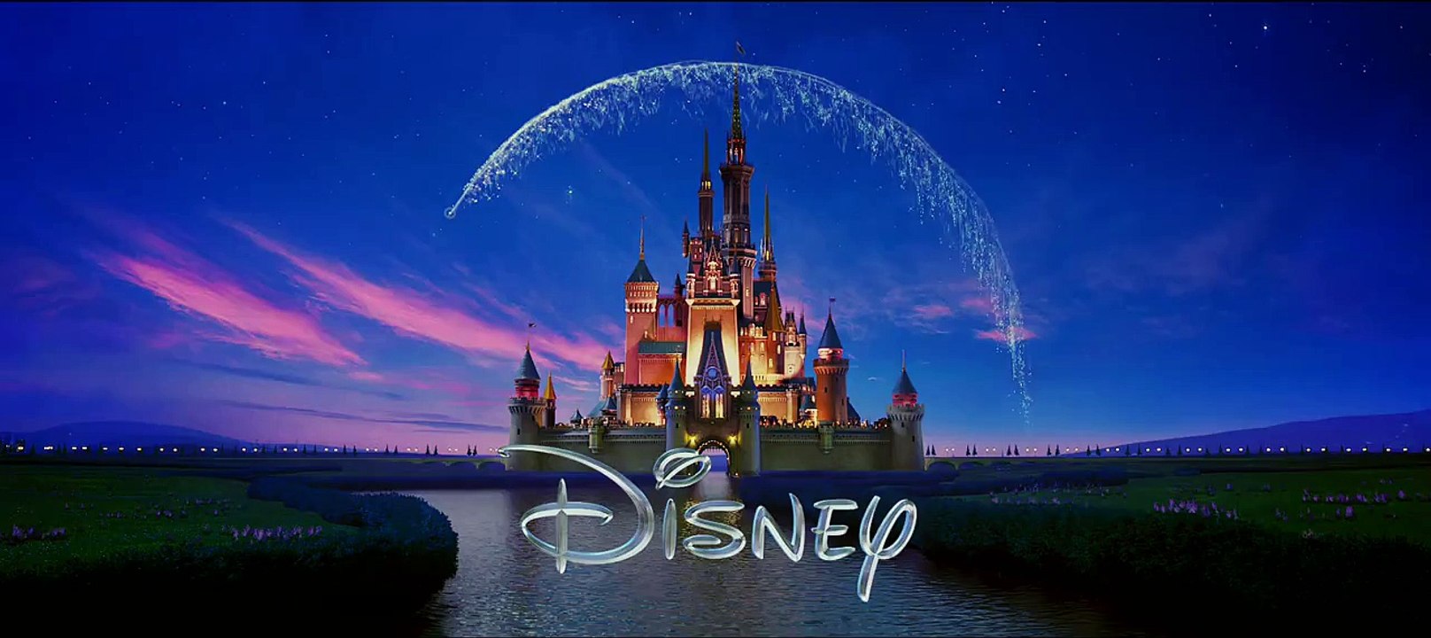 Bande annonce du court-métrage La fête givrée de la Reine des Neiges