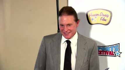 Bruce Jenner pone en espera las series documentales de su transición