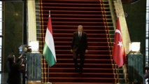 Erdoğan, Macaristan Cumhurbaşkanı Ader'i Törenle Karşıladı