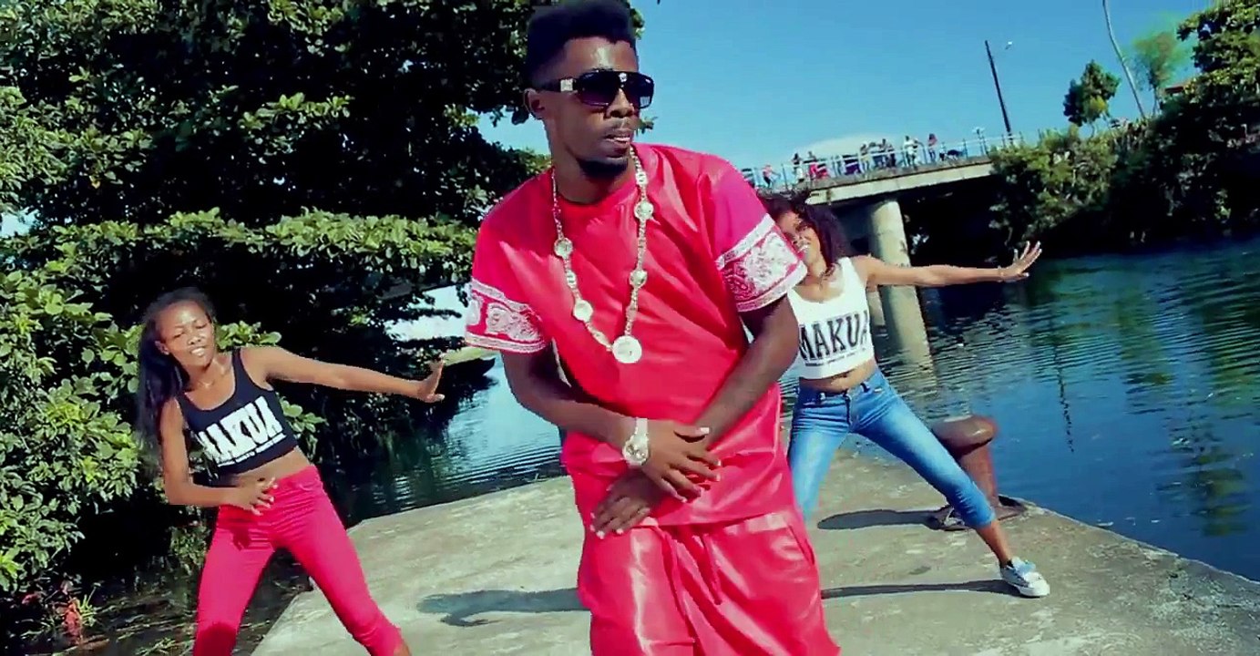 BOY BLACK  -  Mbarakaly   (gasy HD - malagasy)