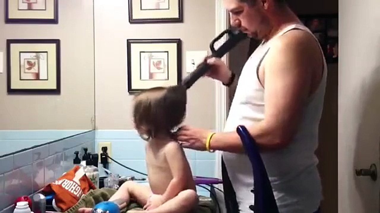 How Daddy Does His Daughters Hair --