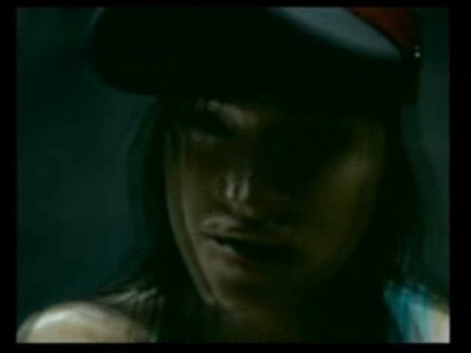 Nike pub woman
