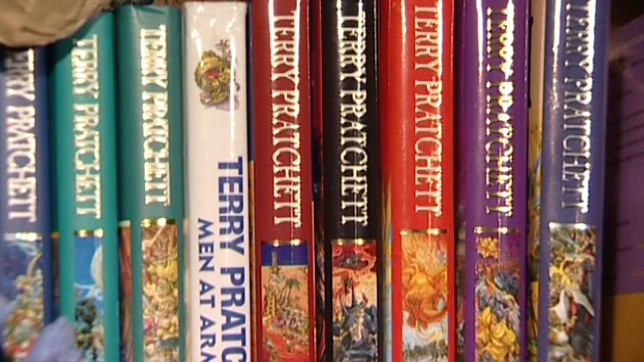 Sir Terry Pratchett dies aged 66