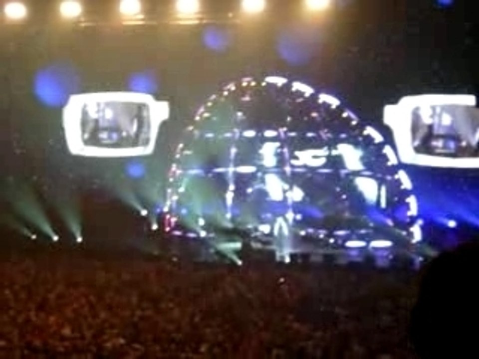 Michel POLNAREFF Bercy 10-03-07_rap. #1