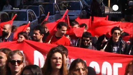 Students in Italy protest Renzi's 'Good School' reform