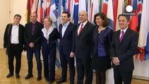 Griechenland: Tsipras kündigt neues Reformkapitel an - Beschwerde gegen Schäuble