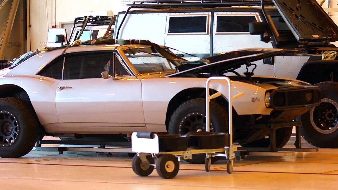 Furious 7 (2015) - Featurette "C-130 Drop" [VO-HD]