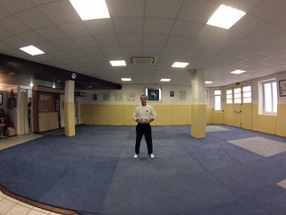 Enchainement Qi Gong Hunyuan exercice 11 retour vers le centre et 12 retour à l'état hunyuan