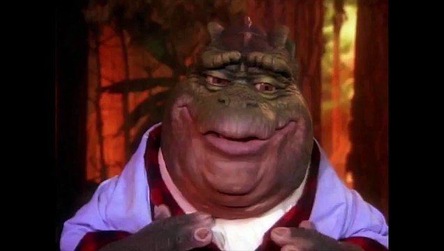 Earl Sinclair performs Hypnotize by The Notorious B.I.G.