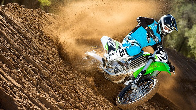 2015 250F MX Shootout Video: Kawasaki KX250F