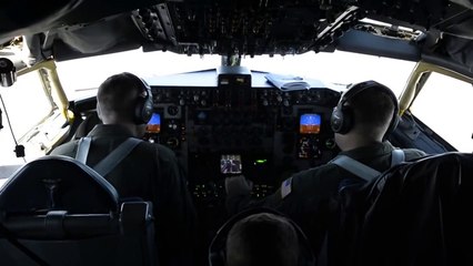 B-2 Spirit Stealth Bombers refuels then rotate fuel receptacle to achieve stealthiness!