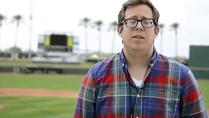 Royals pitchers: Tim Collins has Tommy John surgery, Hochevar returns