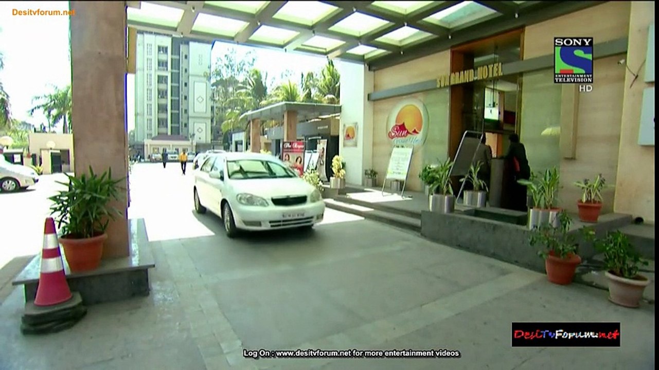 Tum Aise Hi Rehna 12th March 2015