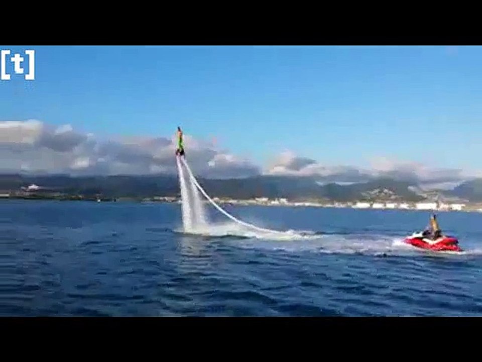 FLYING WITH WATER POWER