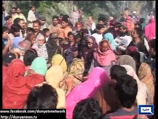 Dunya news- Faisalabad: Missing girl's body found near nullah