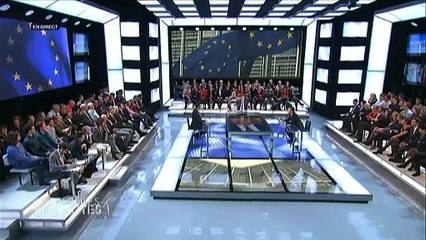 Philippot sort une boîte de "tranquillisants aux herbes" pour Valls