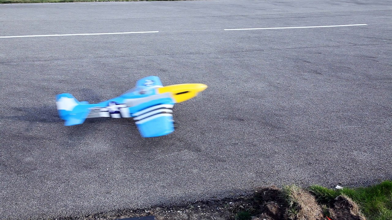 Greg décolle son P51
