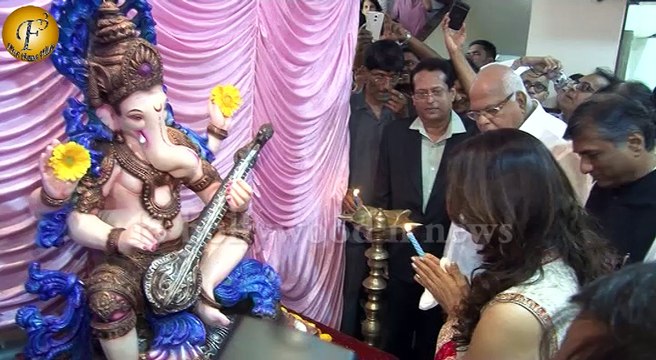 Inaugration of dialysis centre on Women's day by Juhi Chawla