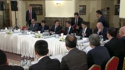 Davutoğlu: "Suriye Halkı Bizim Ezeli ve Ebedi Kardeşimizdir"