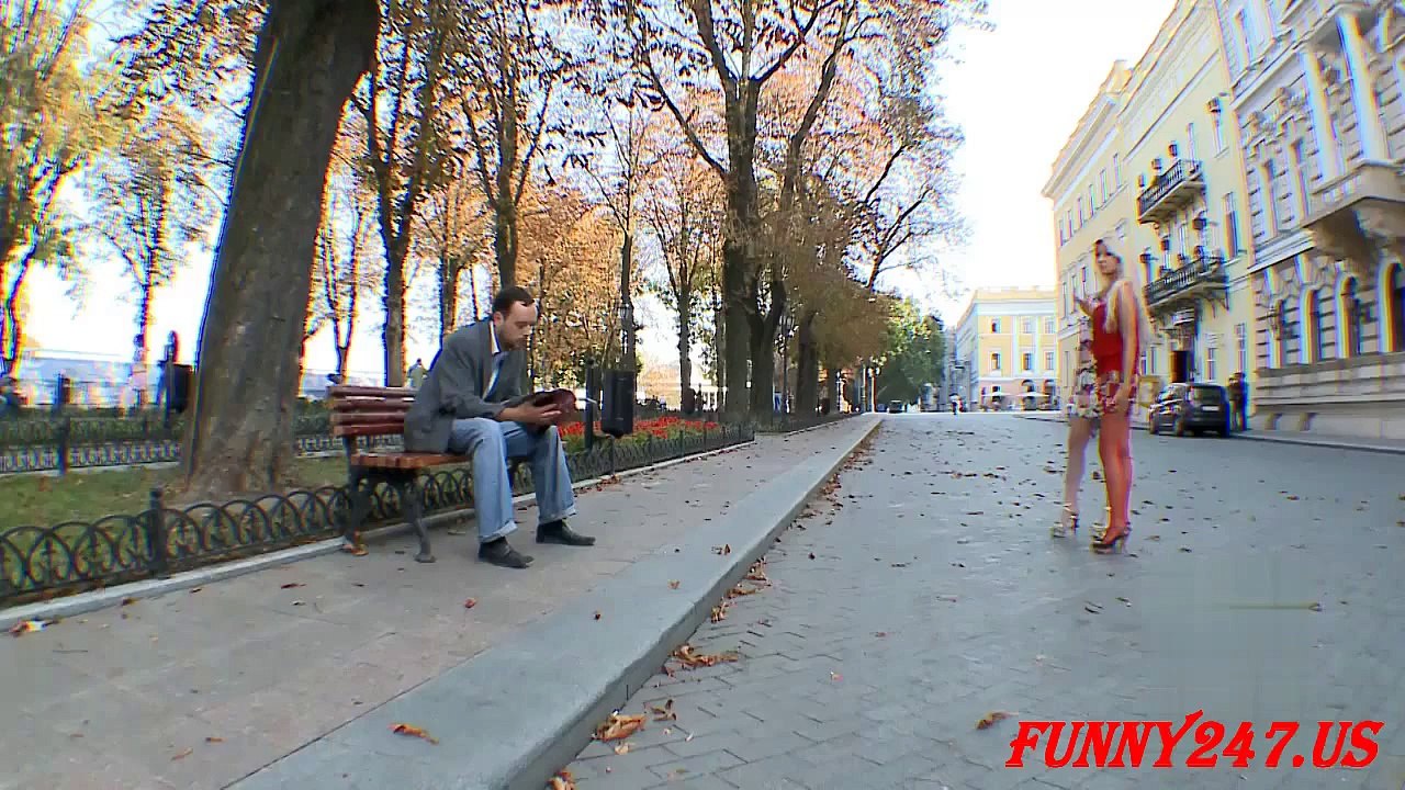 Girls Clothes Off Prank !!