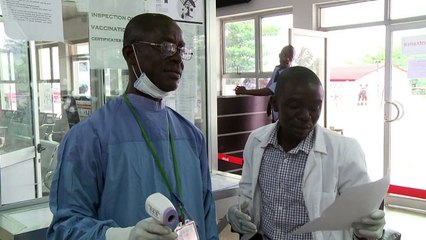 حصيلة وفيات ايبولا تتجاوز عشرة الاف