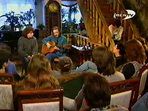 staroetv.su / Домашний концерт (REN-TV, 1997) Геннадий Жуков и Виталий Калашников