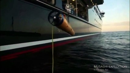 Paul Allen fait une visite guidée de l'épave du Musashi