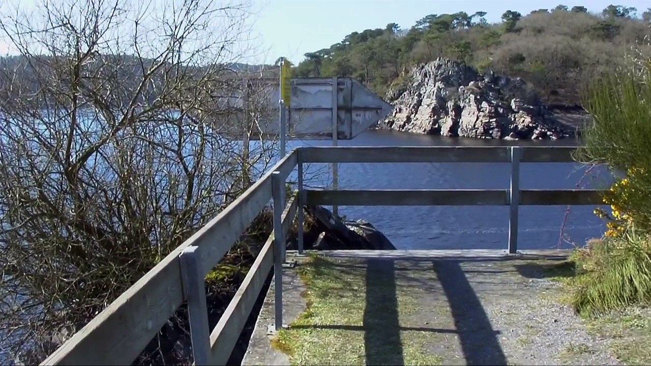 Lac de Guerlédan Assec mars 2015