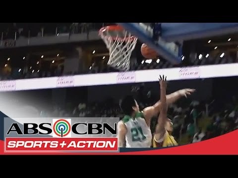 UAAP 77: Ed Daquioag with his underneath drive