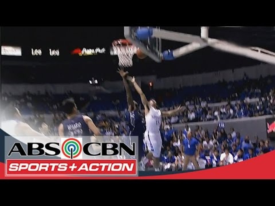 UAAP 77: Kiefer Ravena drives against big man of NU