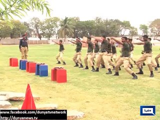 Dunya News - Karachi: Police getting trained to counter terrorism