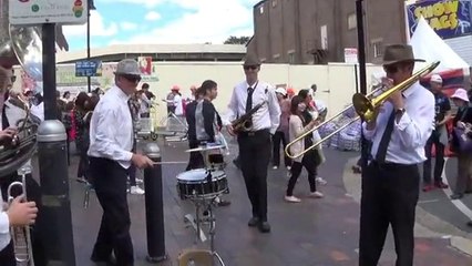 Granny Smith Festival  Part 2 Blue Tonque Brass Band, Eastwood, 18 Oct 2014