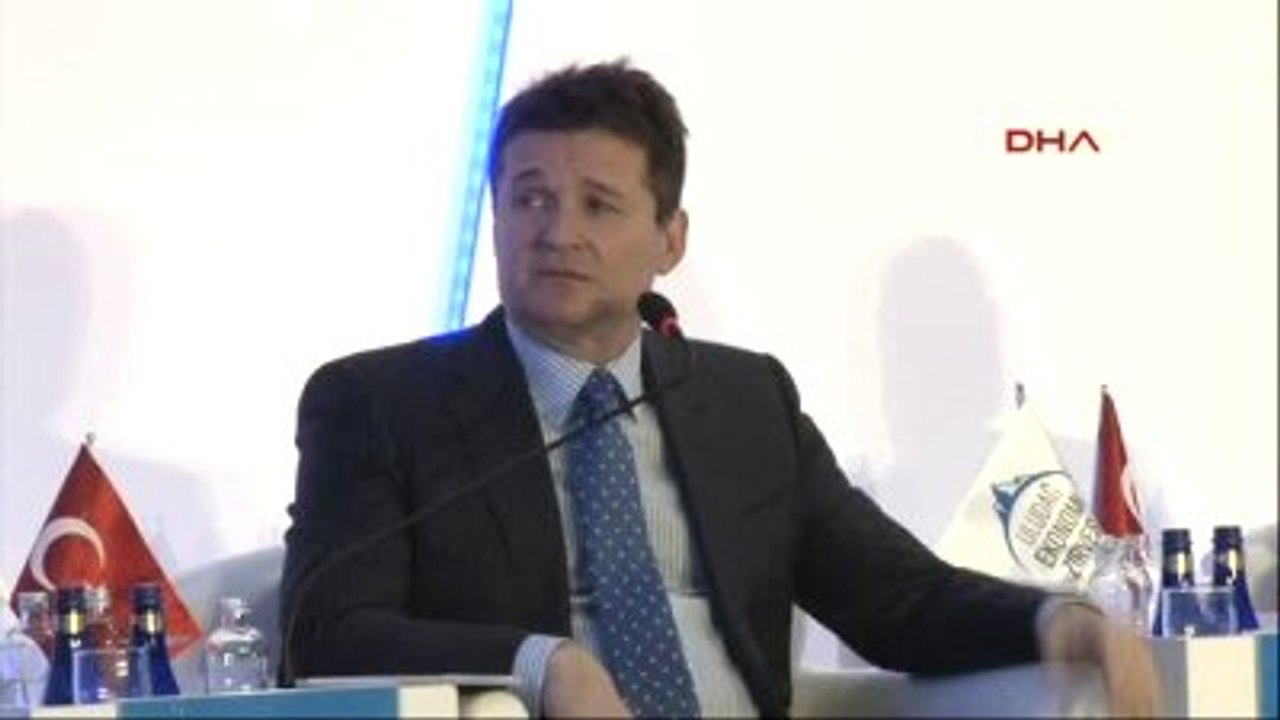 Bursa2uludağ Ekonomi Zirvesi'nde Boyner Grup?tan Cem Boyner, Denizbank'tan Hakan Ateş ve...