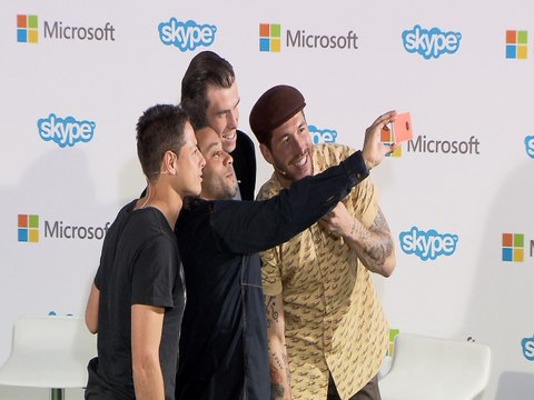 Jugadores y fans se unen en el 'Álbum de la afición' del Real Madrid