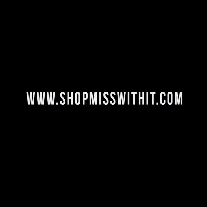 www.shopmisswithit.com Customize!