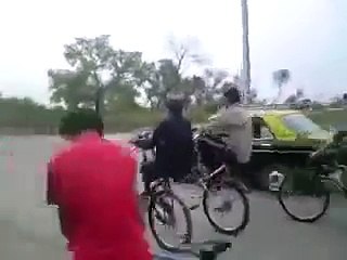 Dangerous Wheeling without Tyre Must Watch Pakistani funny clips