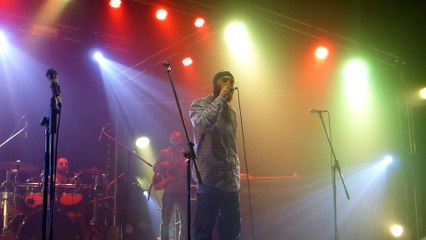 Faïanatur backé par Stargate band au Jas'Rod - Rastafari straight (live)
