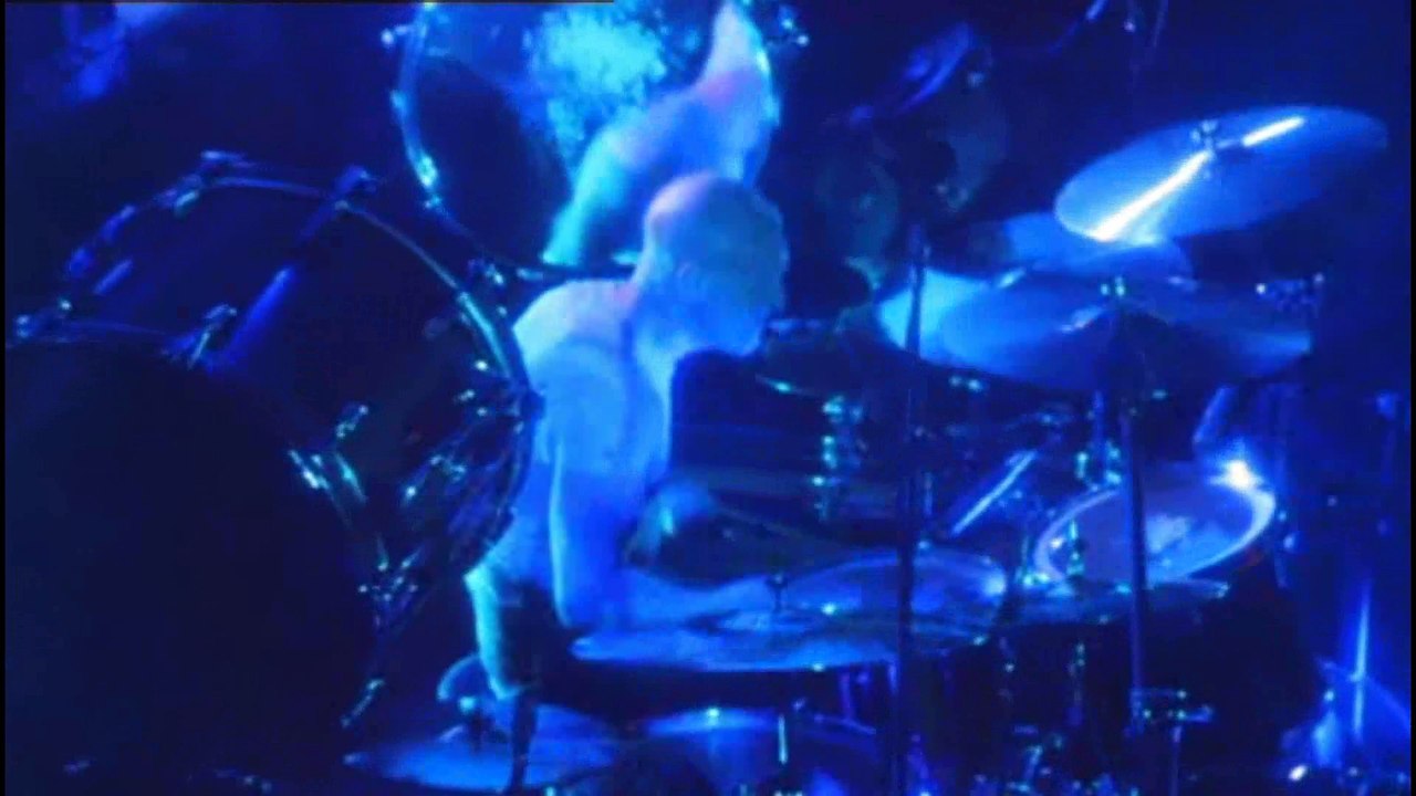 Chris Slade  great drums  performance  with AC / DC Live at Donington