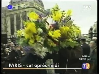 FUNERAILLES DE CHARLES TRENET-2/2  ( PARIS-23 février 2001 )