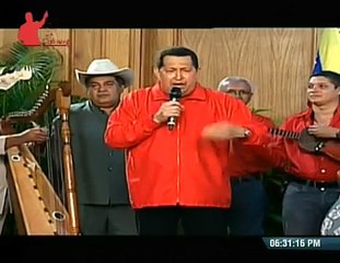 (Vídeo) Entre amigos, Cilia, Maduro y Jaua conversan sobre la obra del Gigante