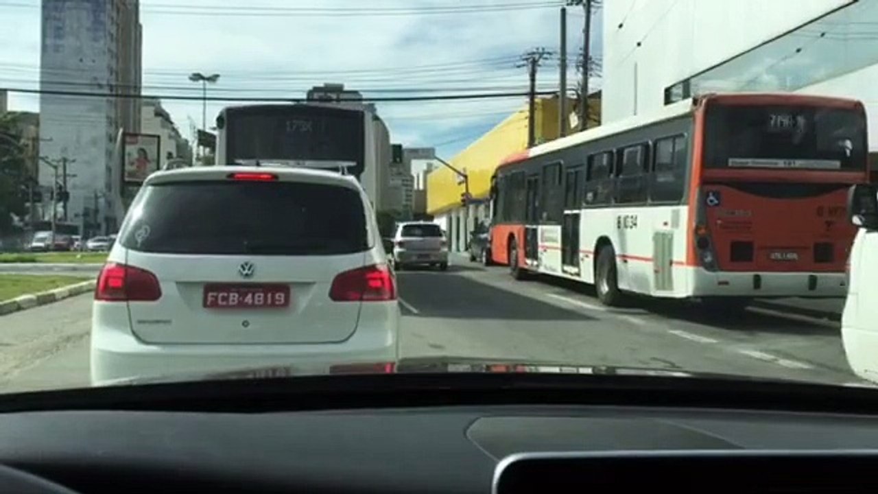 Semáforo inteligente ou semáforo burro?